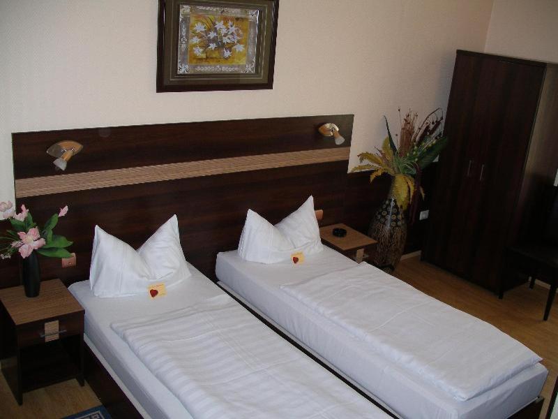 Hotel Elbe Street 34 Frankfurt am Main Bilik gambar